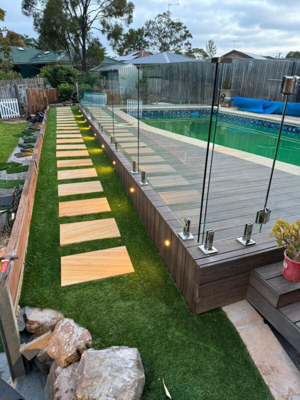 Pool install Sydney. Fix mud area with synthetic turf artificial grass.